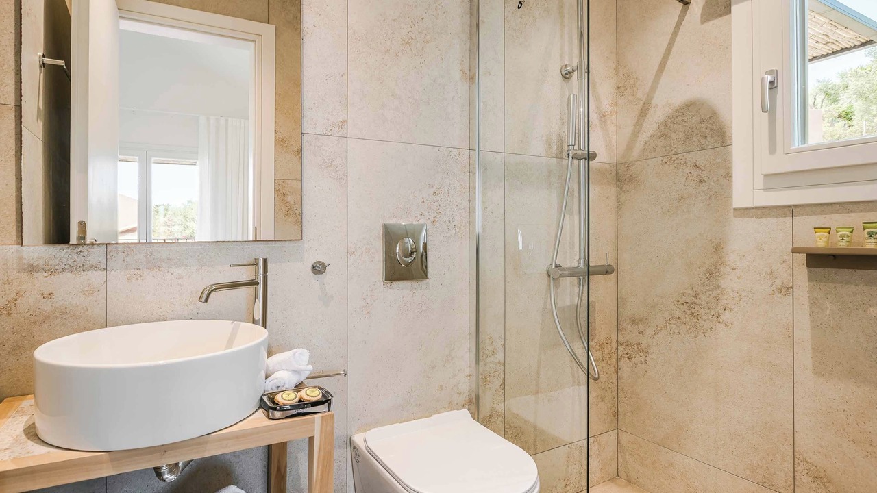 Photo of Bathroom in Chalikeri