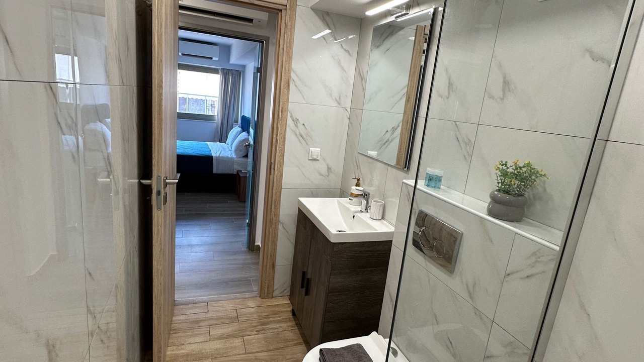 Photo of Bathroom in Exarhia