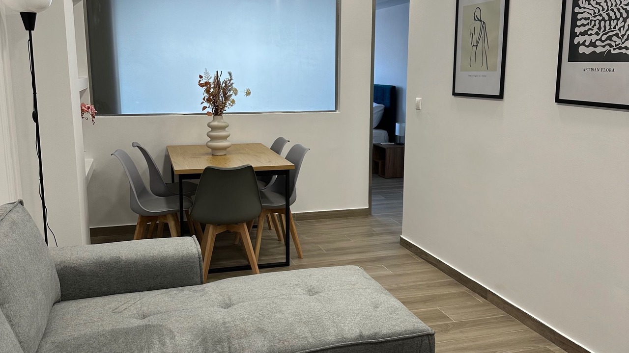 Photo of Livingroom in Exarhia