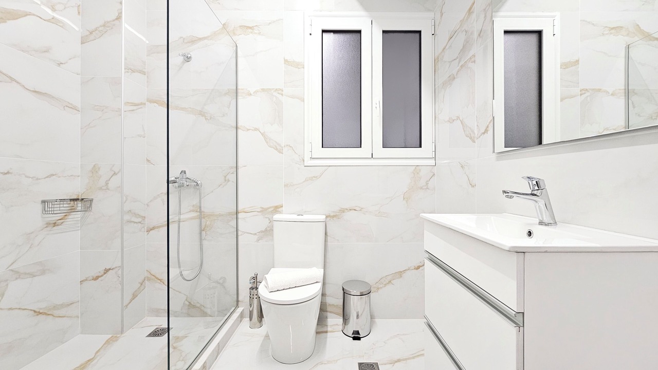 Photo of Bathroom in Attiki