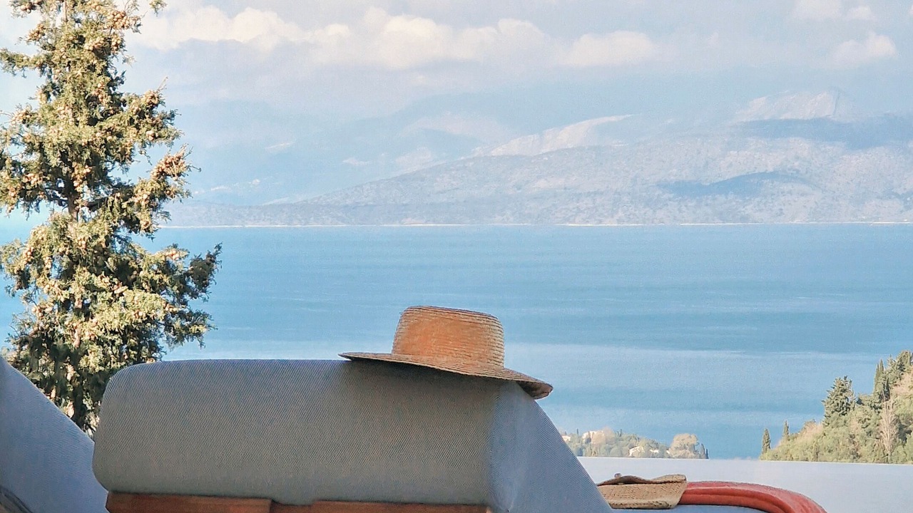 Photo of Outdoor in Petaleia