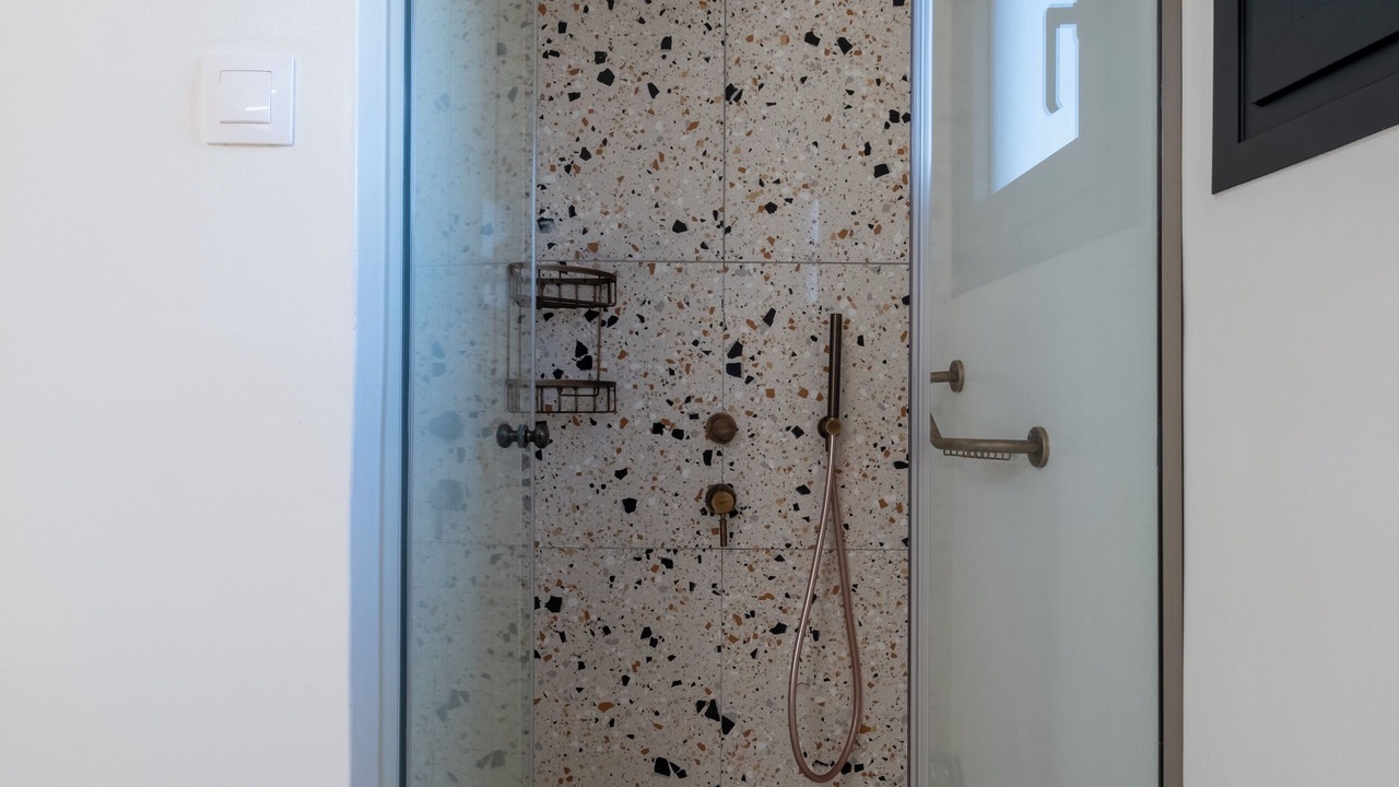 Photo of Bathroom in Monastiraki