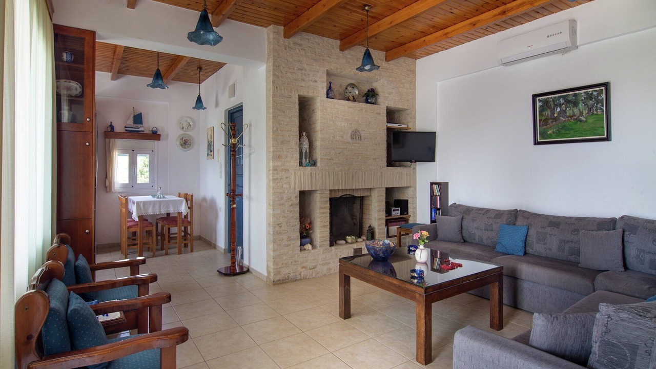 Photo of Livingroom in Lefkogeia