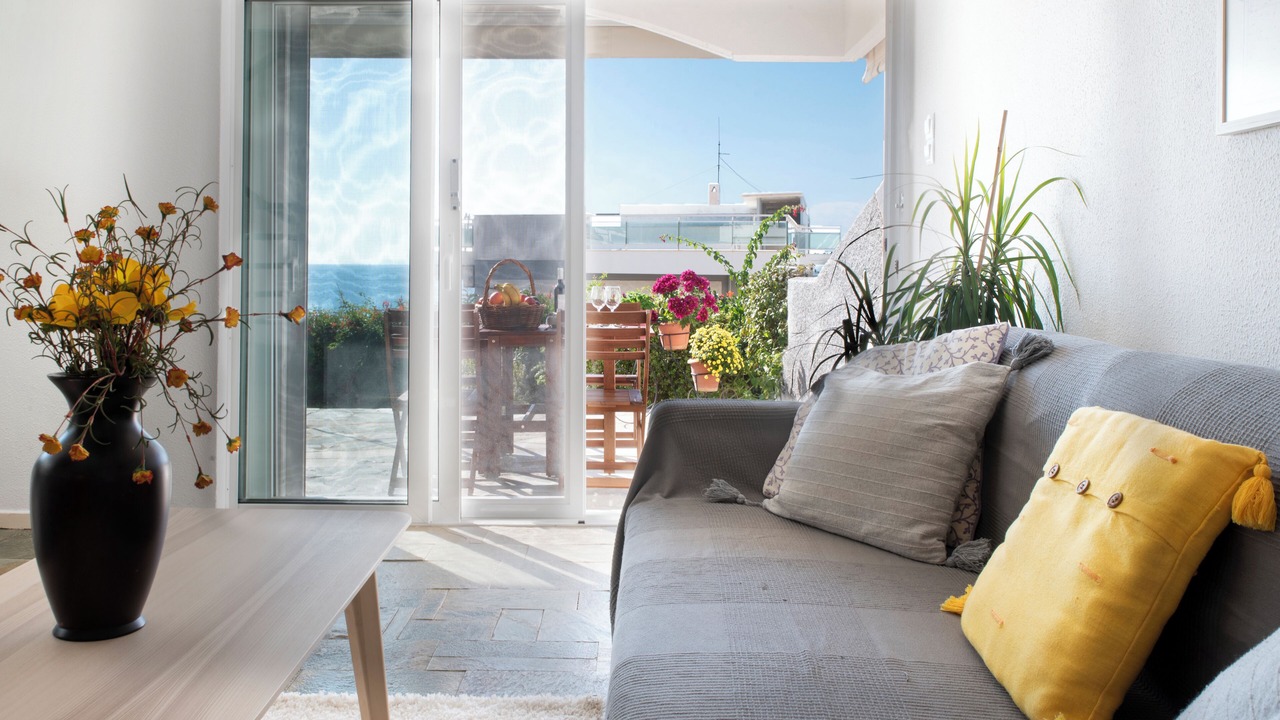 Photo of Livingroom in Saronida