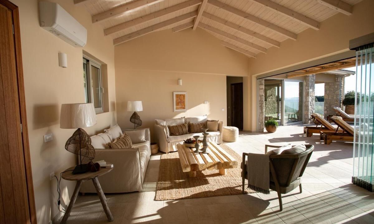 Photo of Livingroom in Parga