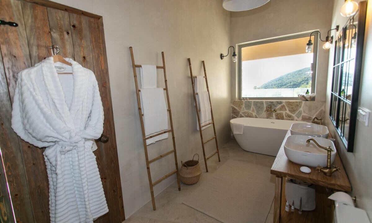 Photo of Bathroom in Parga
