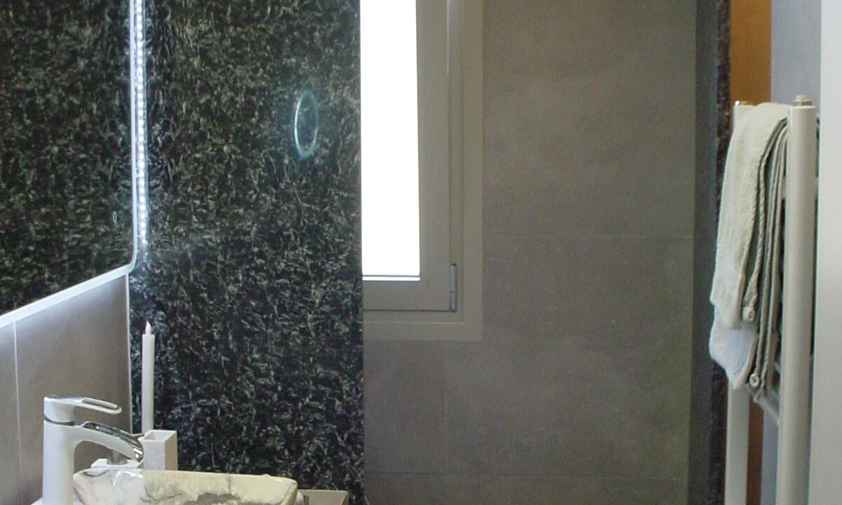 Photo of Bathroom in Old Town