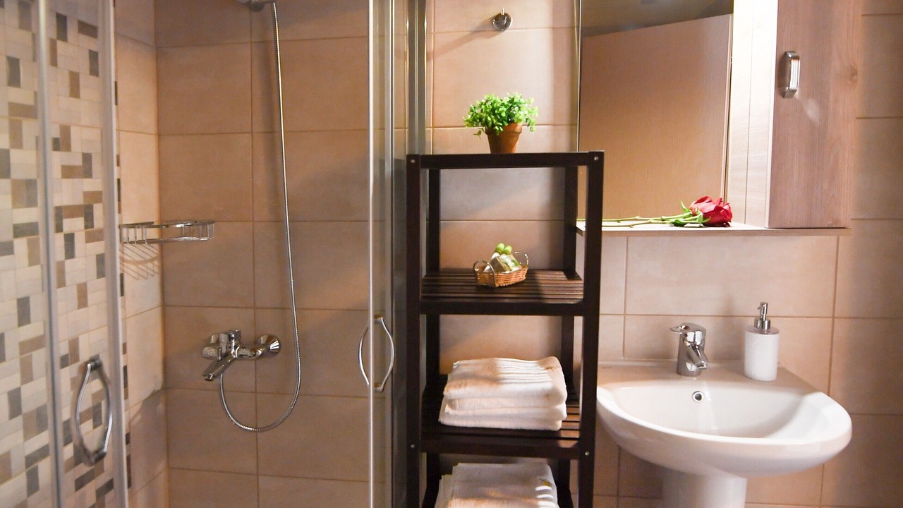 Photo of Bathroom in Agios Ioannis