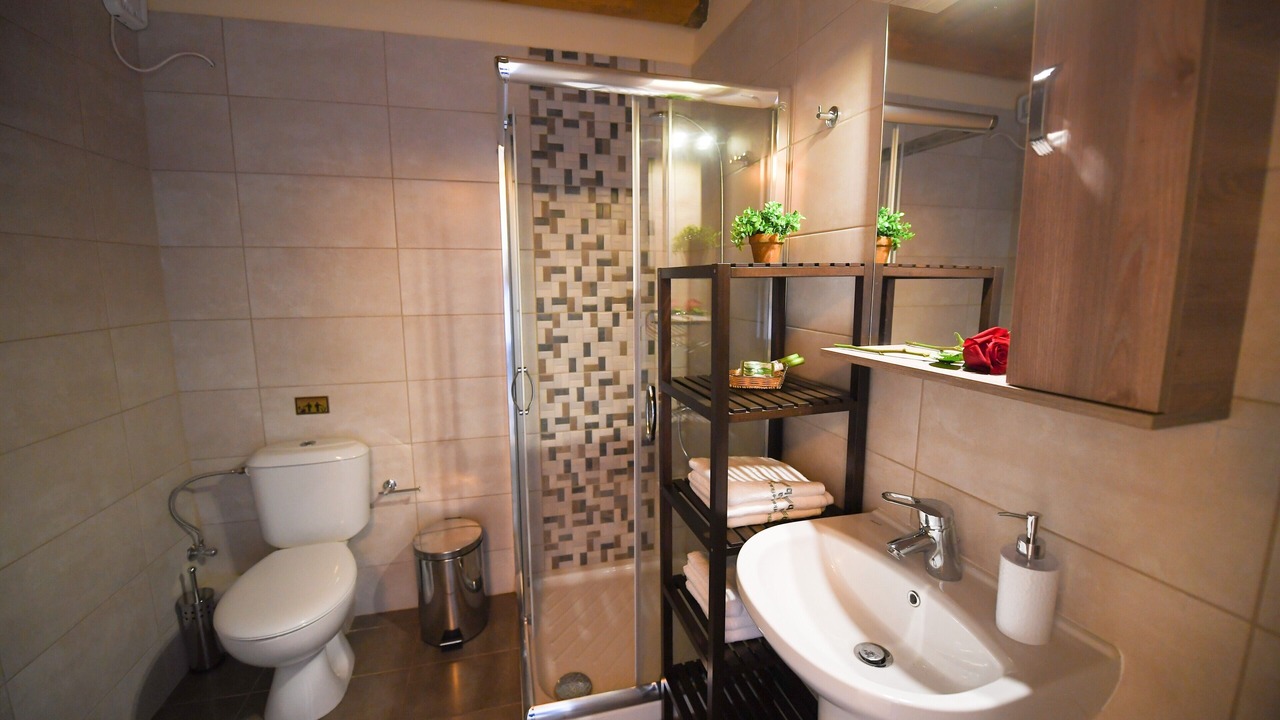 Photo of Bathroom in Agios Ioannis