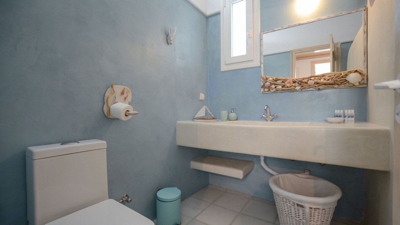 Photo of Bathroom in Agia Anna
