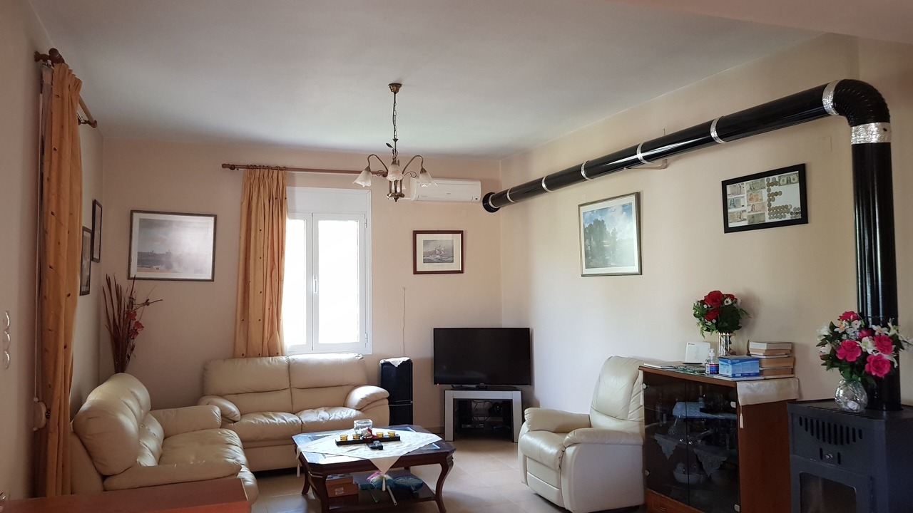 Photo of Livingroom in Petrokefalion