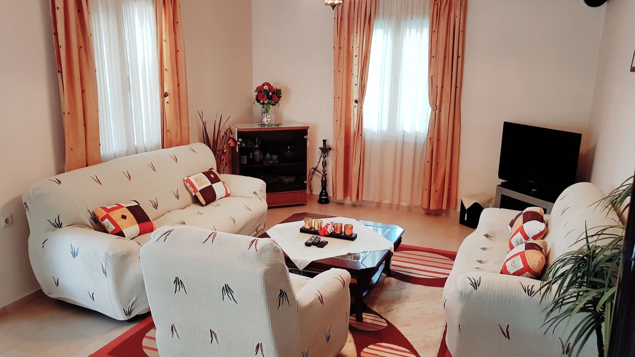Photo of Livingroom in Petrokefalion