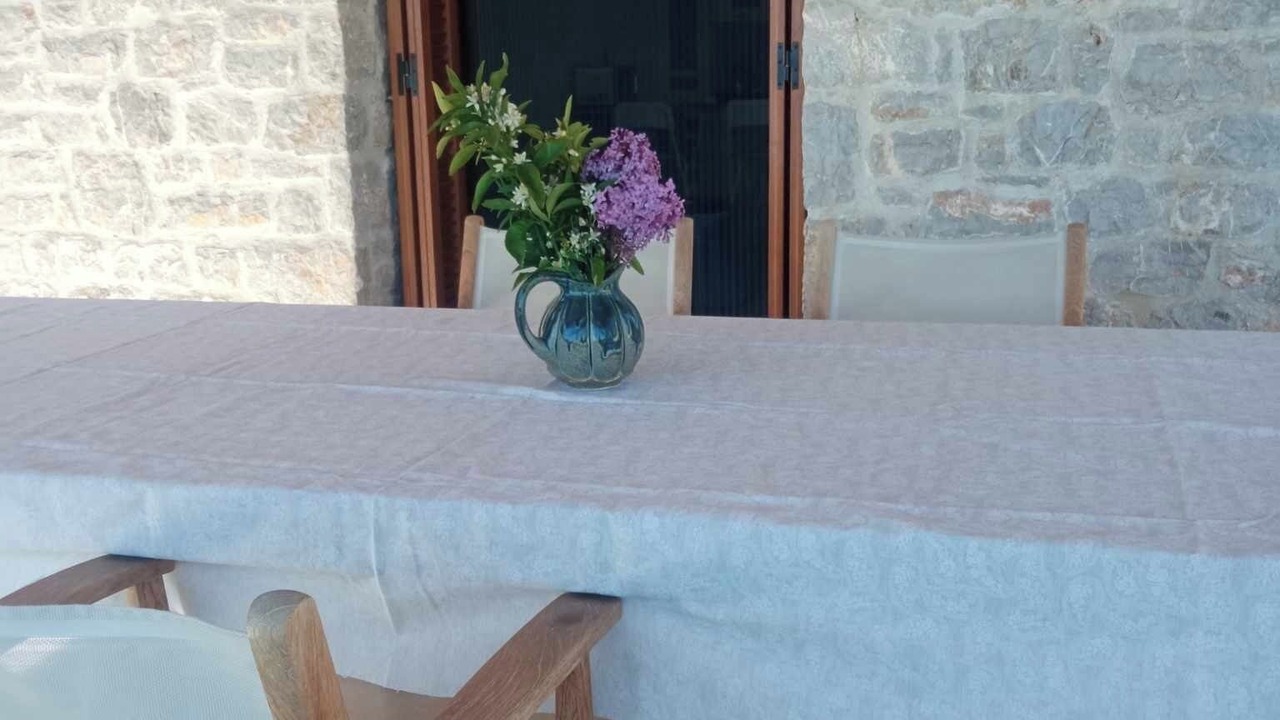 Photo of Outdoor in Melissopetra