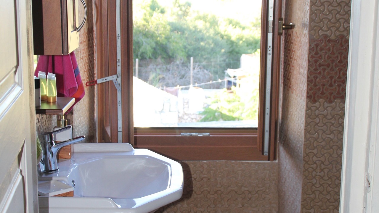 Photo of Bathroom in Tselendata