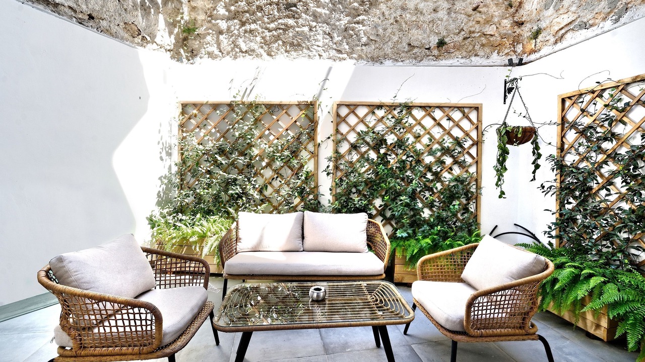 Photo of Patio Balcony in Filopappou