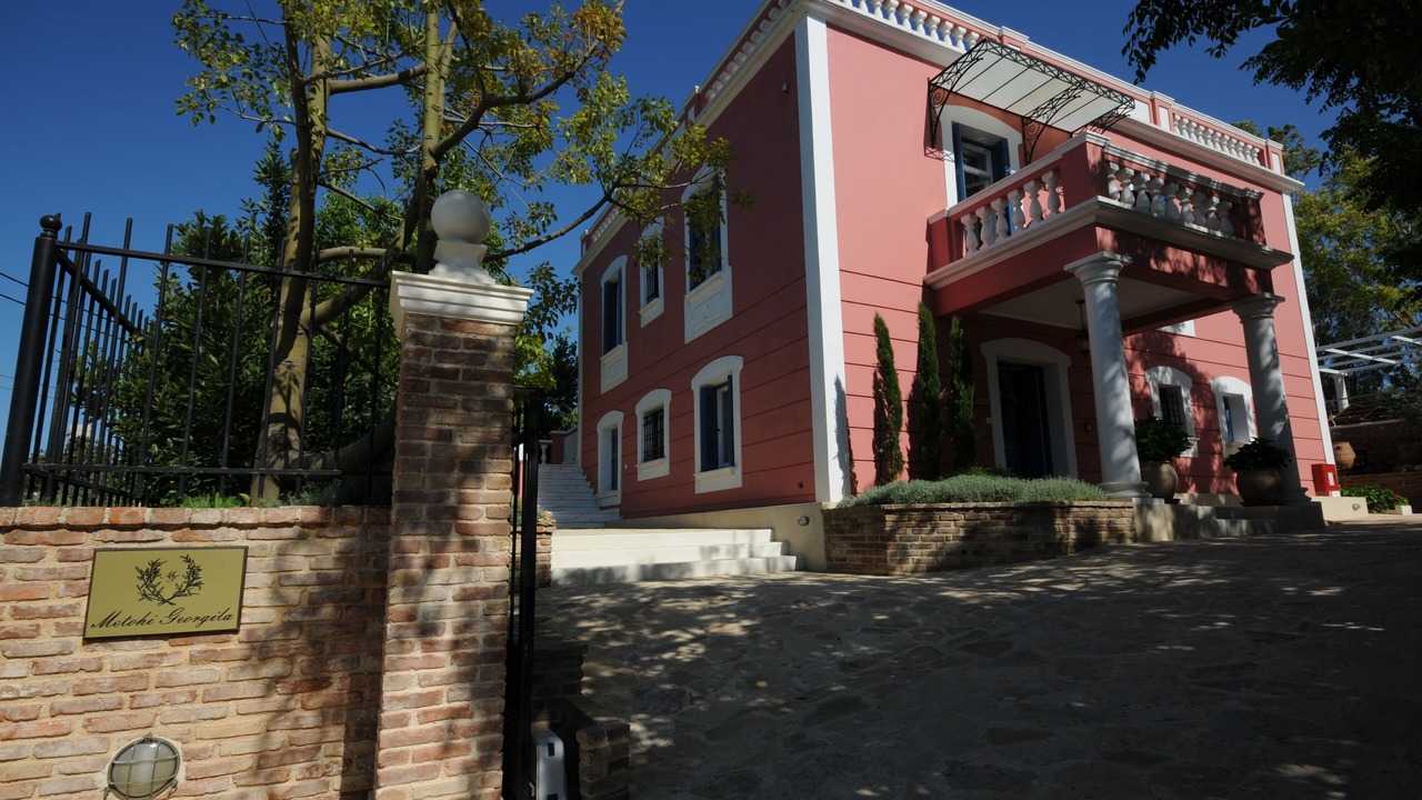 Photo of Outdoor in Pyrgos Psilonerou