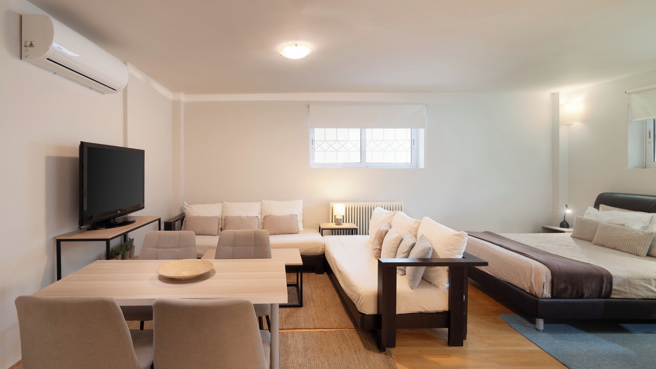 Photo of Bedroom in Glyfada
