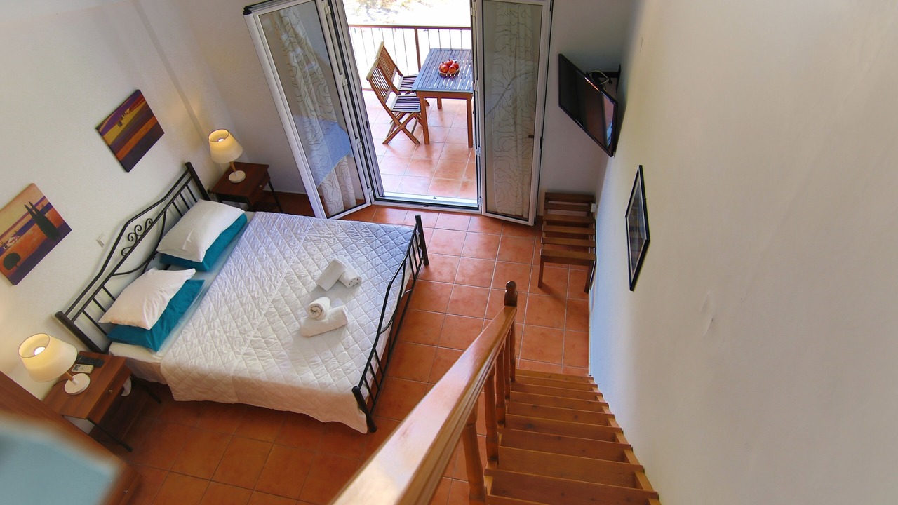 Photo of Bedroom in Mikros Gialos