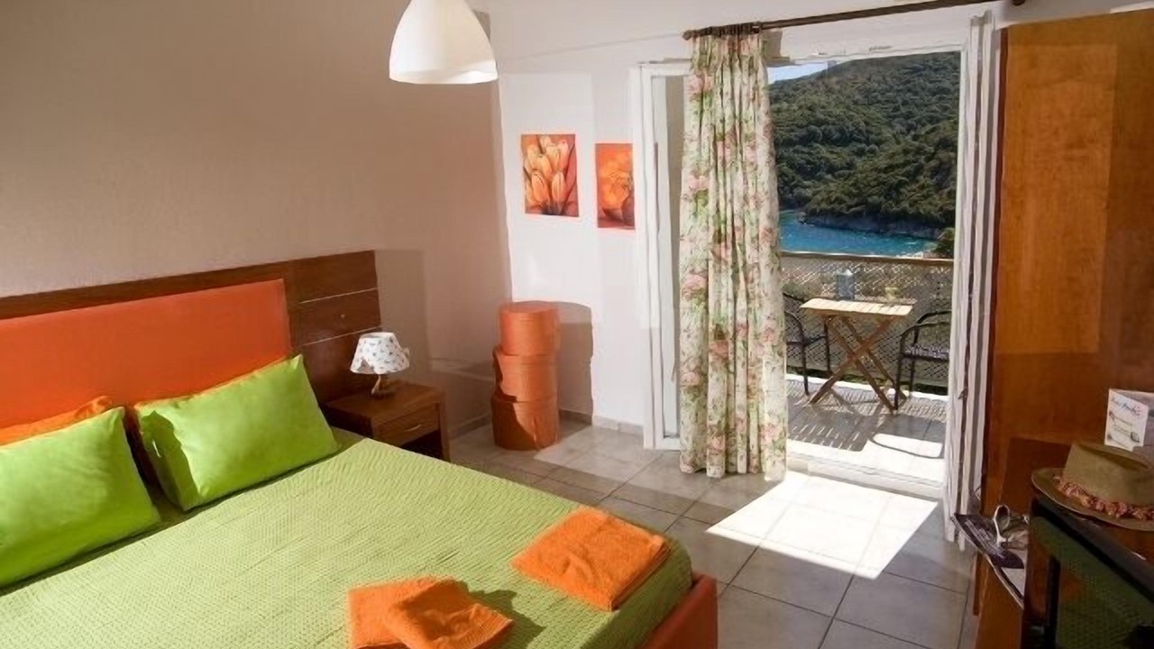 Photo of Bedroom in Mikros Gialos