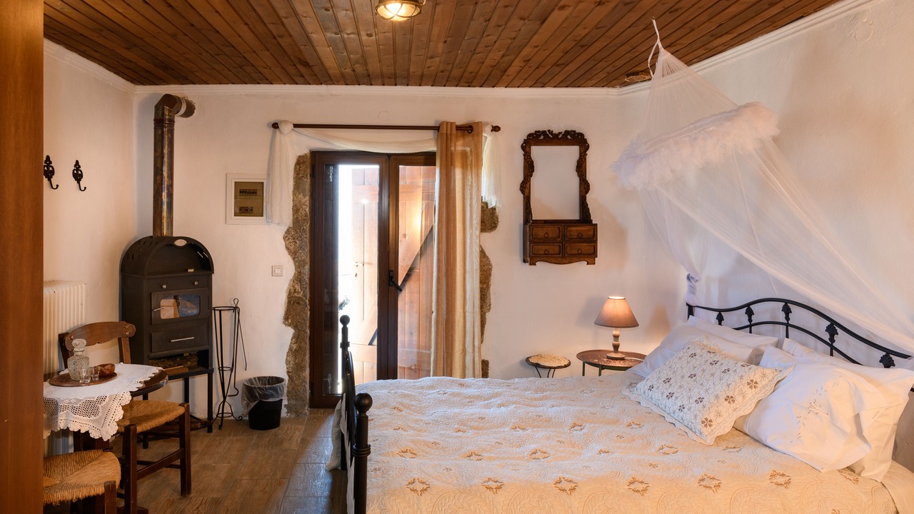 Photo of Bedroom in Marmaketon