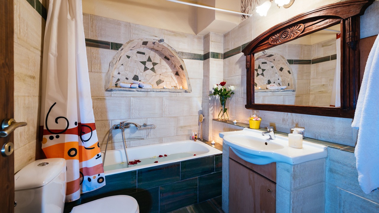 Photo of Bathroom in Marmaketon