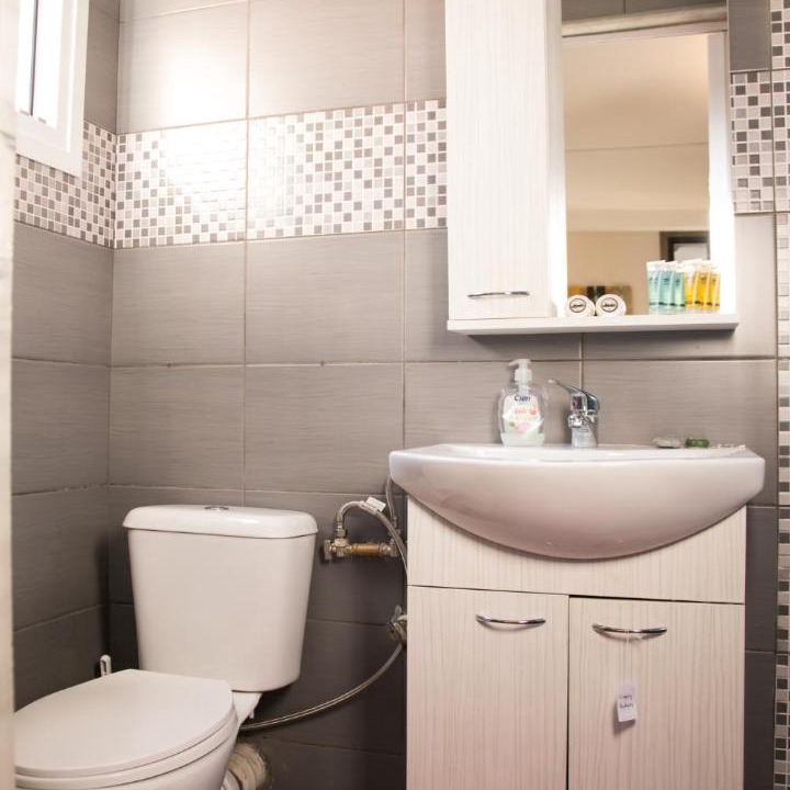 Photo of Bathroom in Ilioupoli