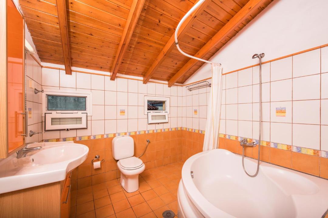 Photo of Bathroom in Benitses