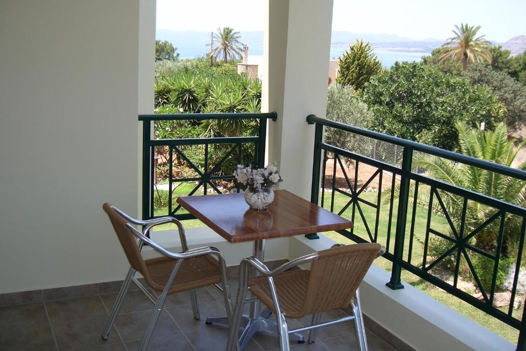 Photo of Others in Pefkos