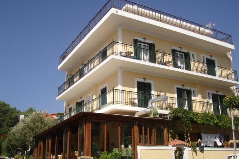 Photo of Buildings in Ireon