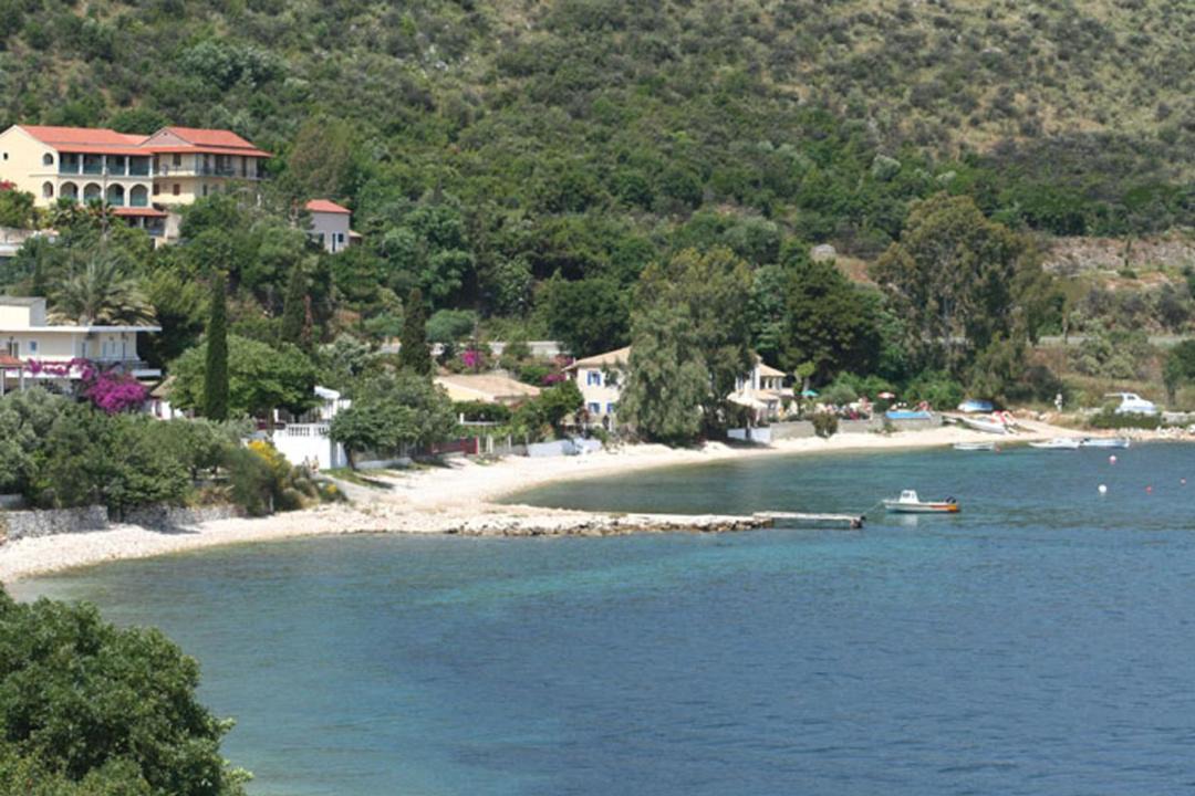 Photo of Others in Apraos