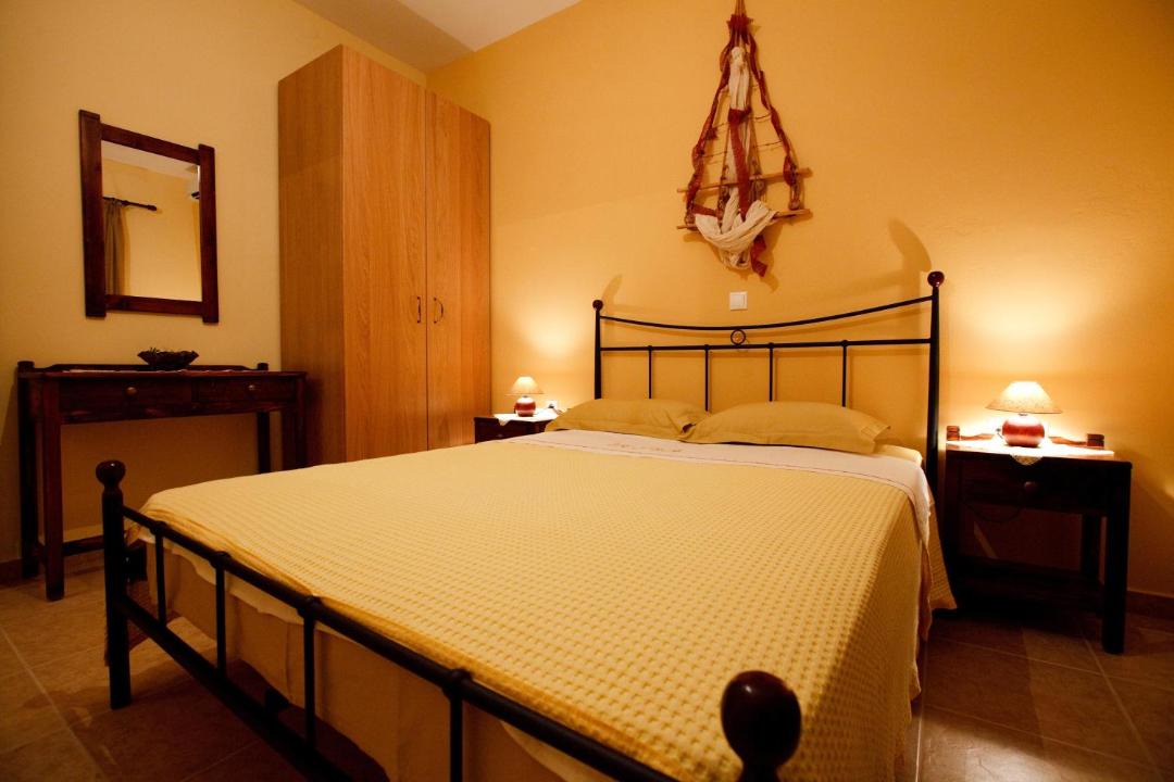 Photo of Bedroom in Tolo