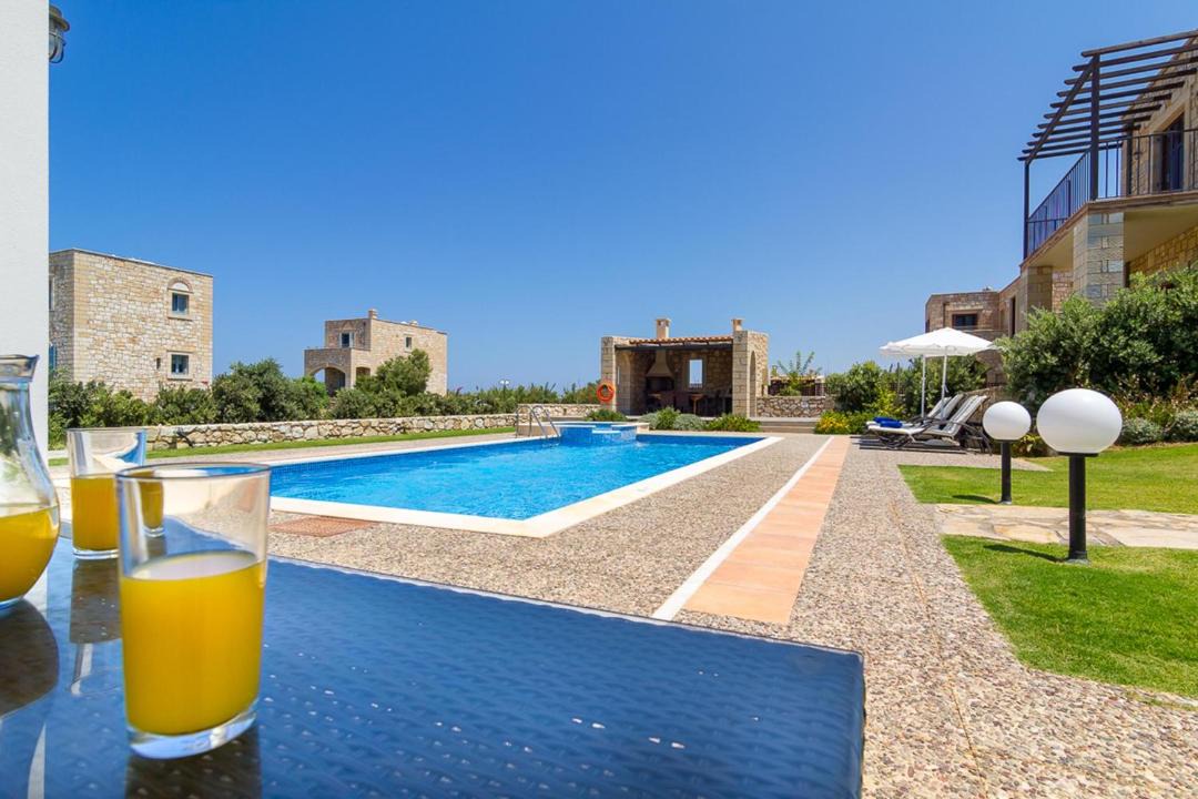 Photo of Patio Balcony in Rapaniana