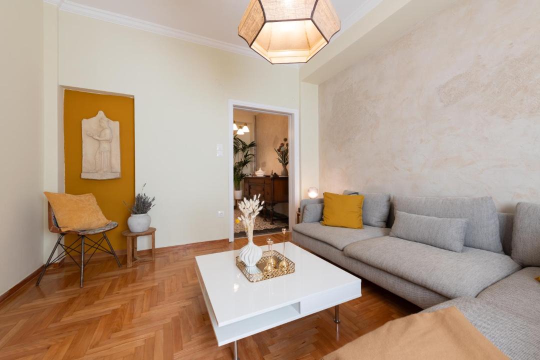 Photo of Livingroom in Pasalimani