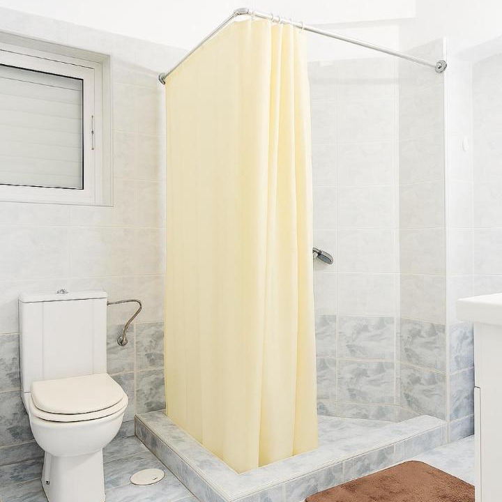 Photo of Bathroom in Marathon