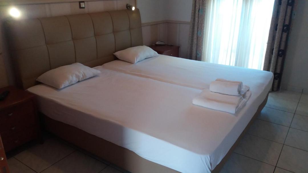 Photo of Bedroom in Skala Mistegnon