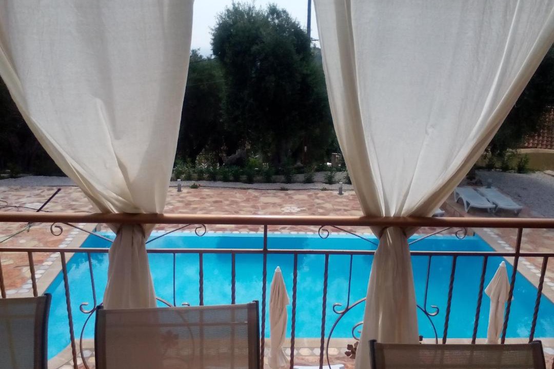 Photo of Patio Balcony in Koutsi