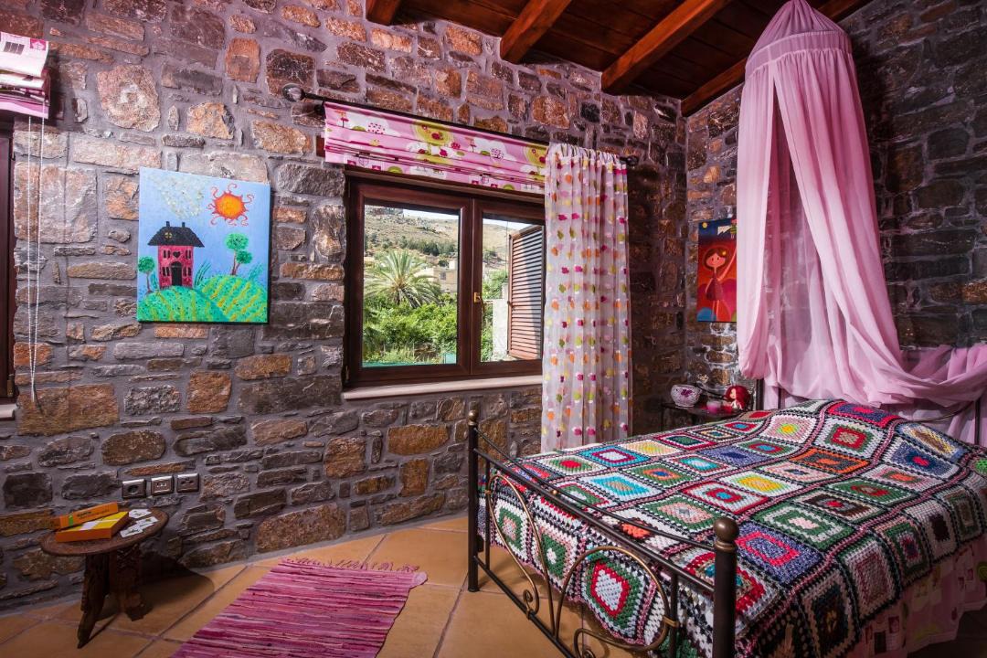 Photo of Bedroom in Pombia