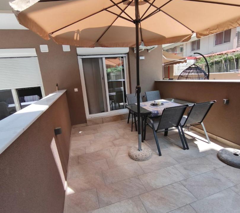 Photo of Patio Balcony in Olymbiaki Akti