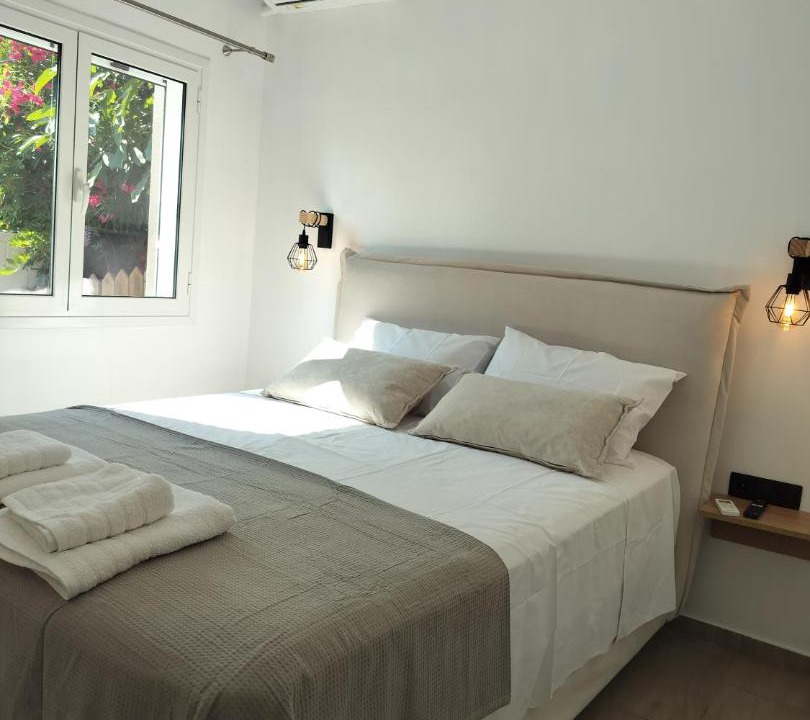 Photo of Bedroom in Katakolo