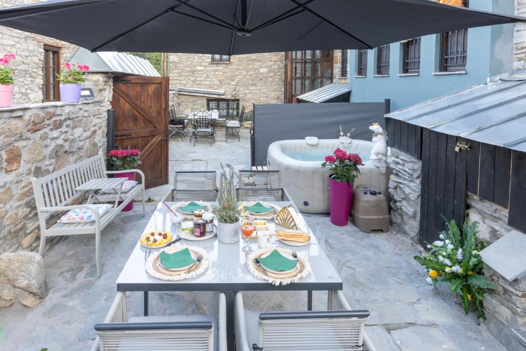 Photo of Patio Balcony in Nymfaio
