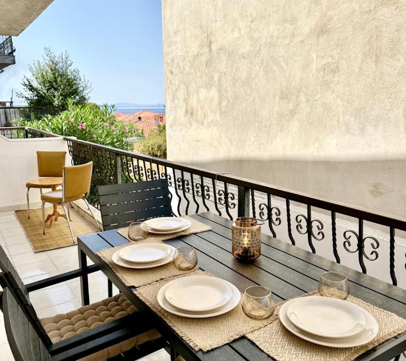 Photo of Patio Balcony in Polichrono