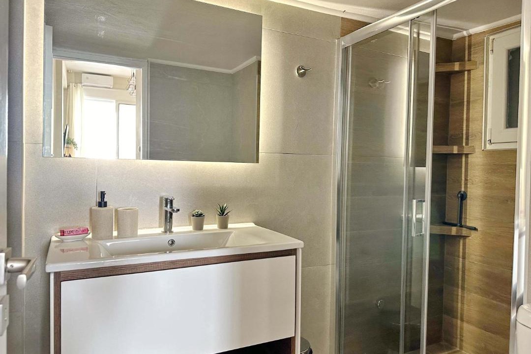 Photo of Bathroom in Kinosargous