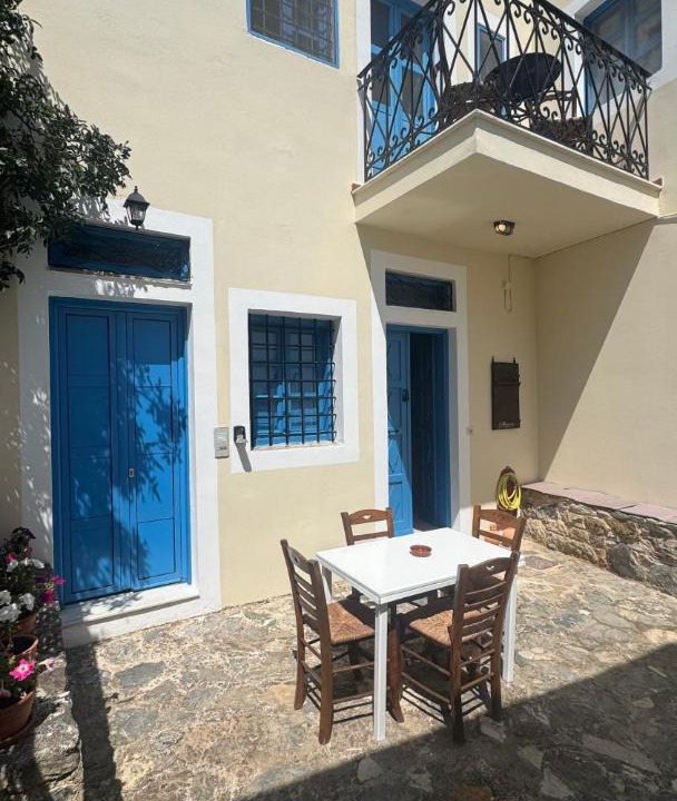 Photo of Patio Balcony in Zia