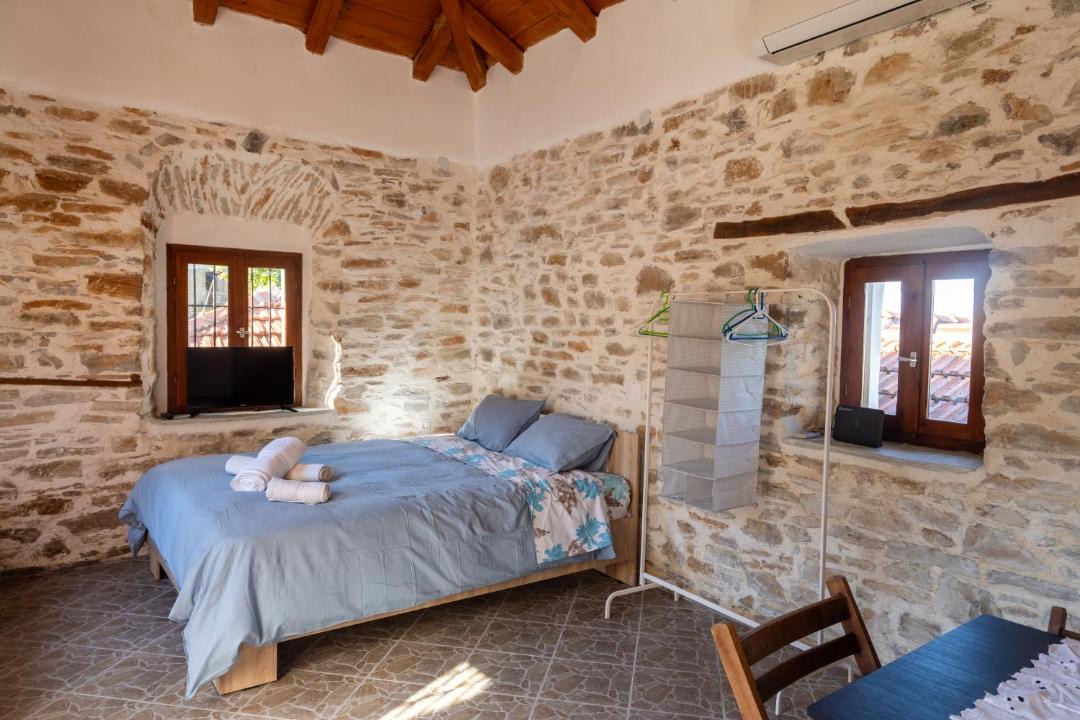 Photo of Bedroom in Xinovrisi