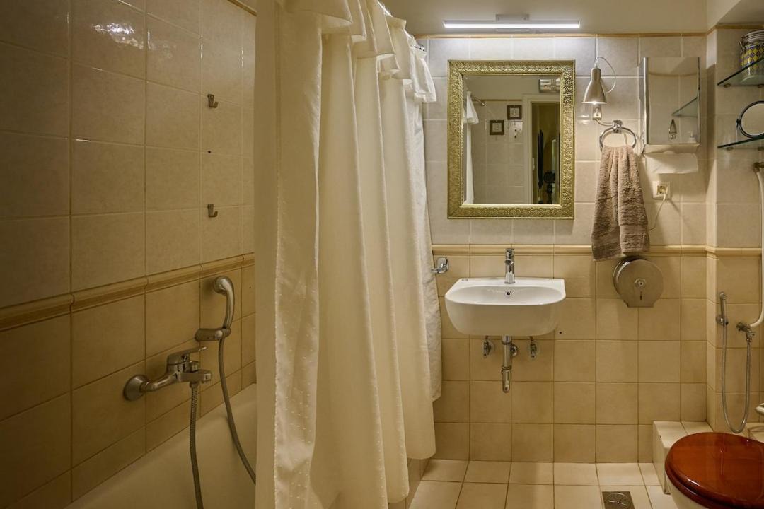 Photo of Bathroom in Voula