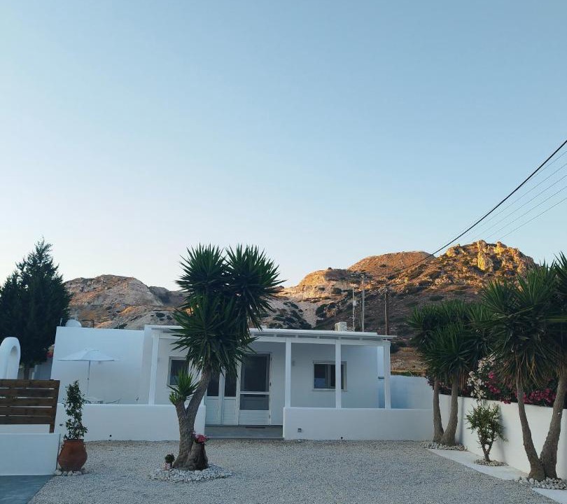 Photo of Others in Milos