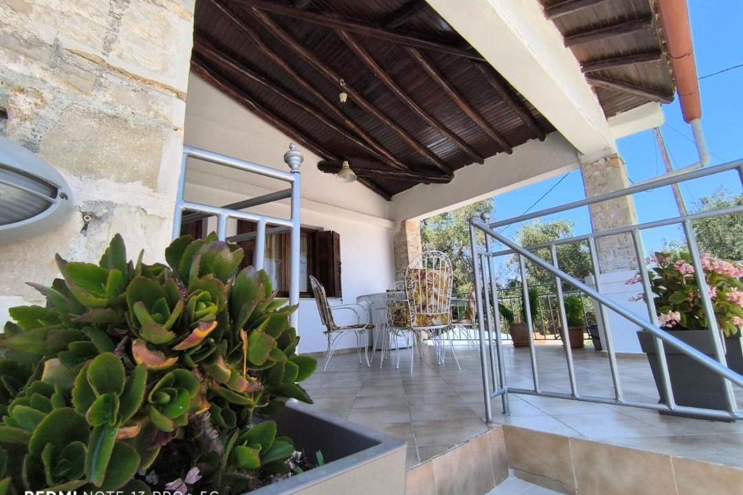 Photo of Patio Balcony in Katsimatika
