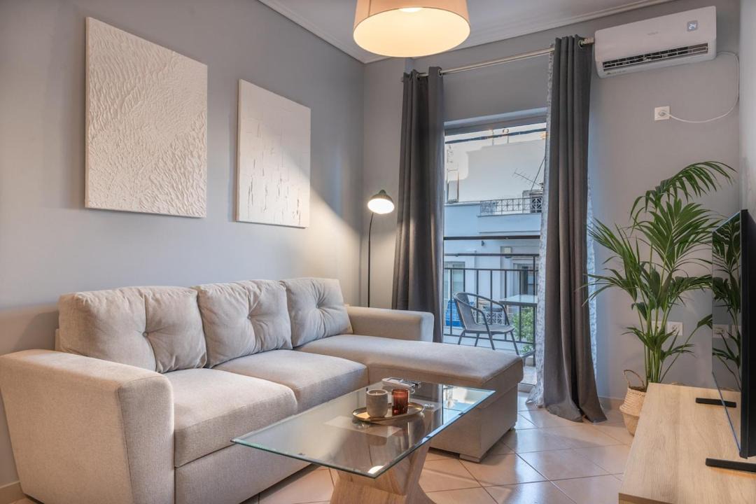 Photo of Livingroom in Keratsini-Drapetsona
