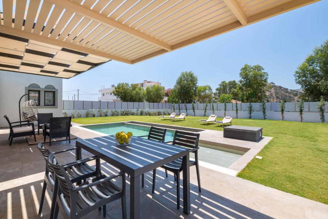 Photo of Patio Balcony in Kalathos