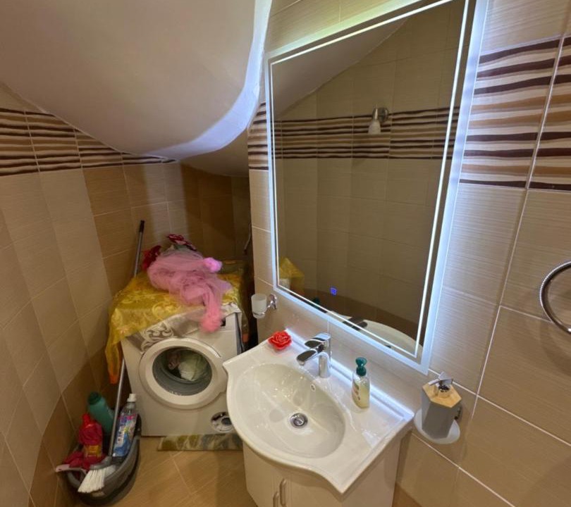 Photo of Bathroom in Eretria